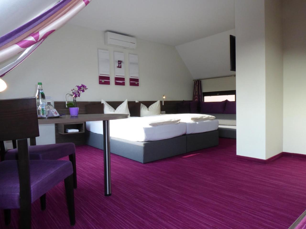 Pension Am Weinberg Bed & Breakfast Mainstockheim ภายนอก รูปภาพ